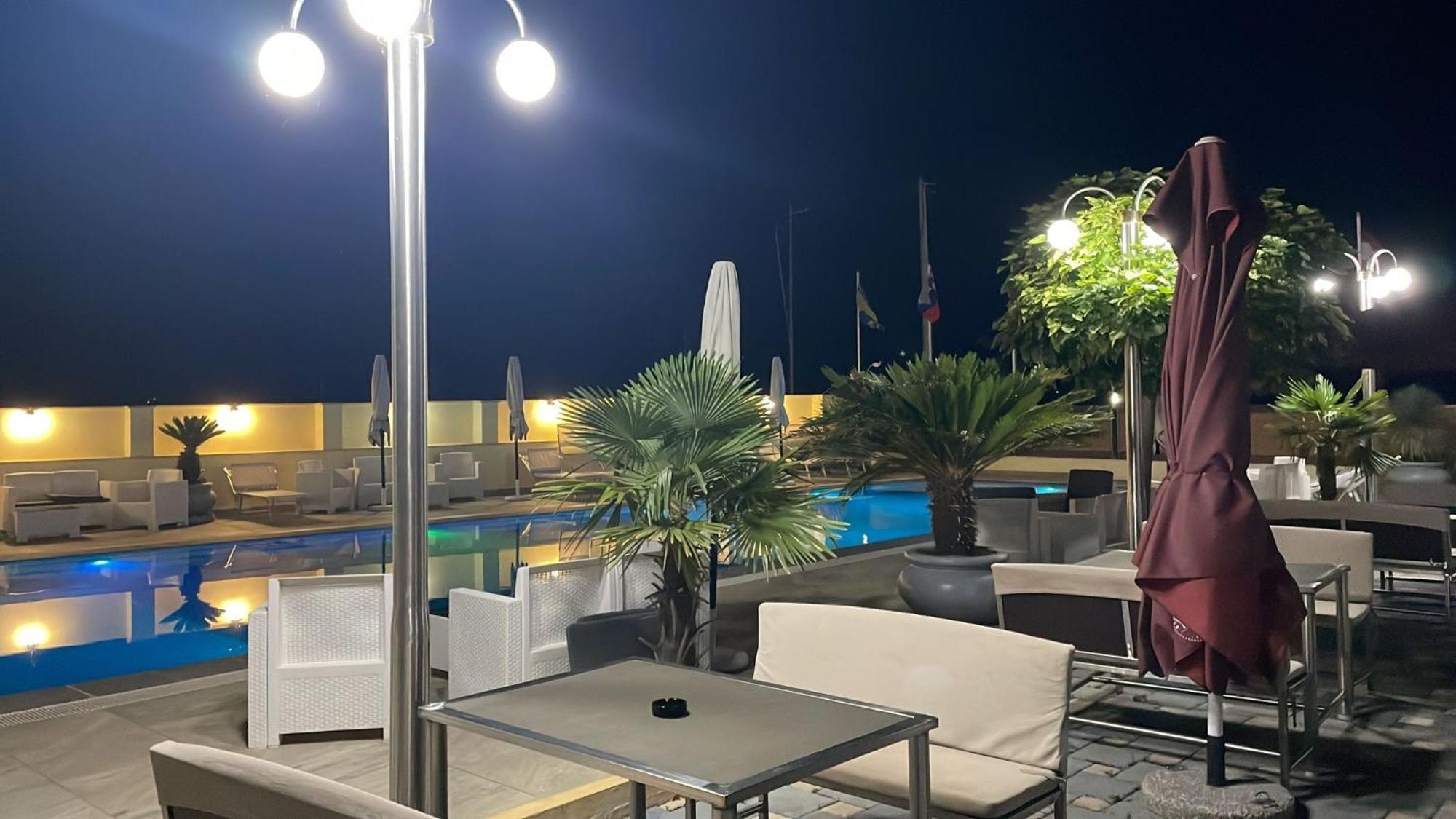 Union Villa Shkoder Bagian luar foto